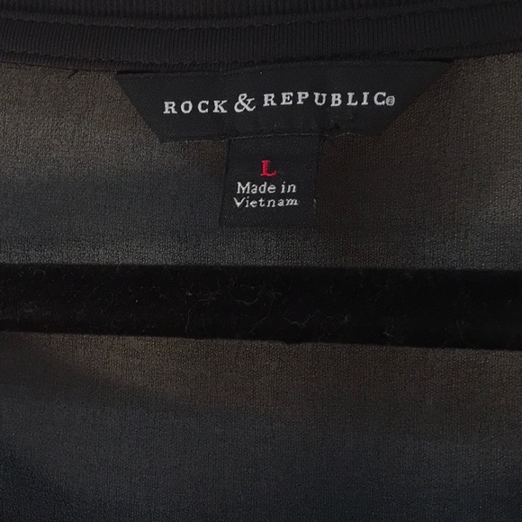 Sweat shirt with semi sheer panels - Picture 4 of 6